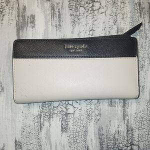 kate spade Two-Tone Black and Cream Zip Around Wallet
